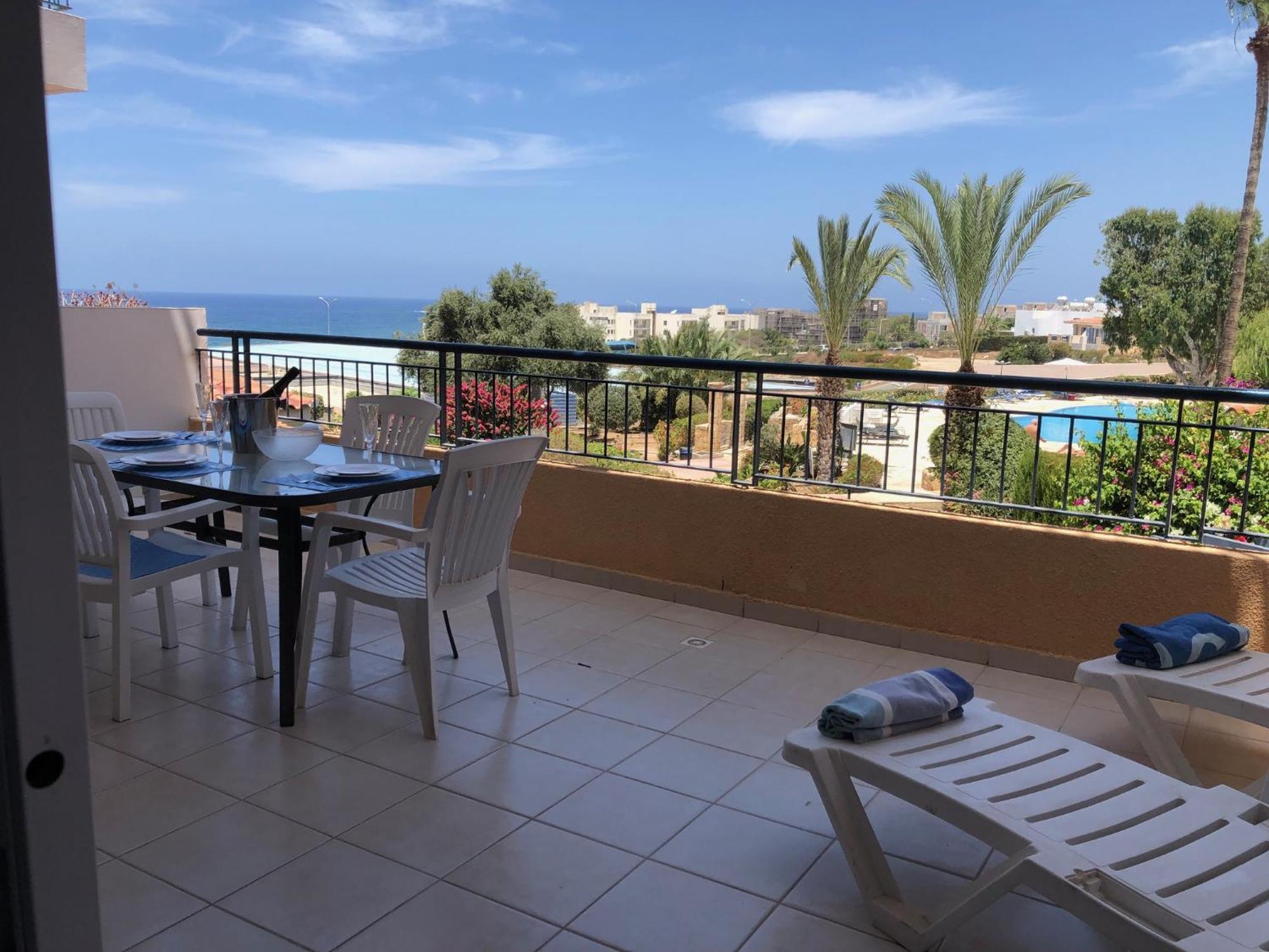 Kings Palace - Stylish 2 Bed Apartment With Sea Views Paphos Exteriör bild