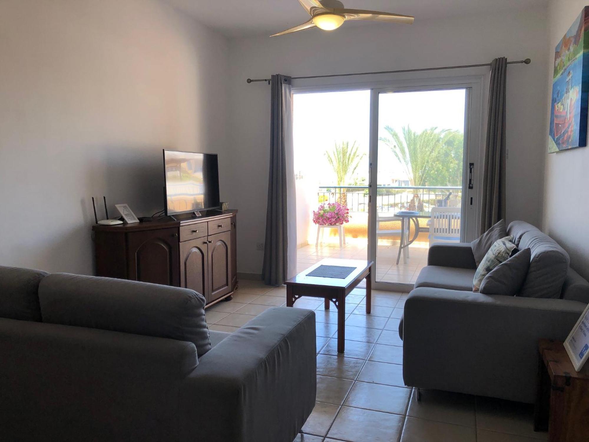 Kings Palace - Stylish 2 Bed Apartment With Sea Views Paphos Exteriör bild